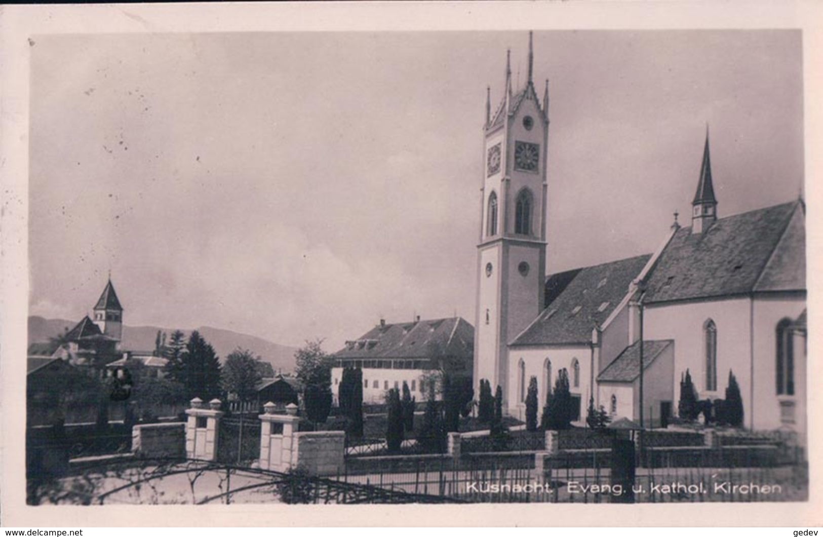 Küsnacht, Evang. U. Kathol. Kirchen (7195) - Küsnacht