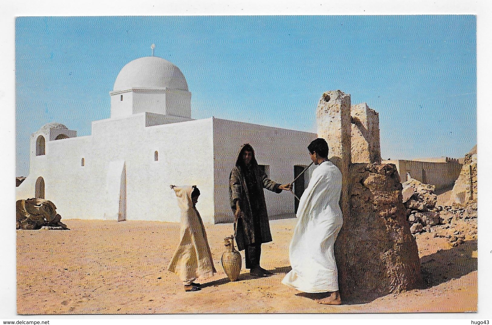 ALGERIE - EL OUED - N° 4180 - VUE PITTORESQUE AVEC PERSONNAGES - FORMAT CPA VOYAGEE - El-Oued