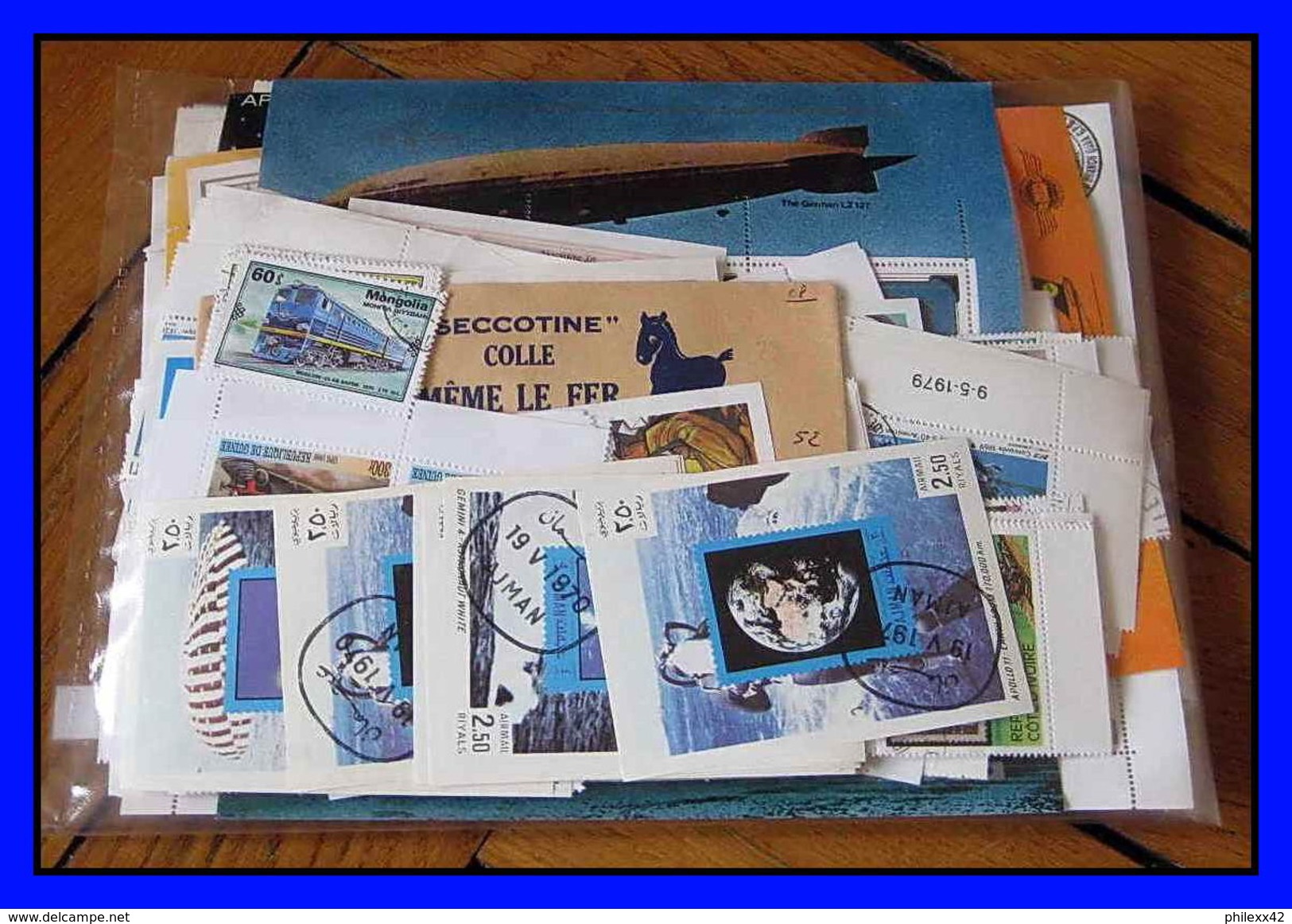 Départ 1 Euro Collection Timbres Blocs Espace Space Voiture Cars Aviation Plane Lot 6a THEMATIQUE Topics Stamps  Gold Or - Verzamelingen (in Albums)