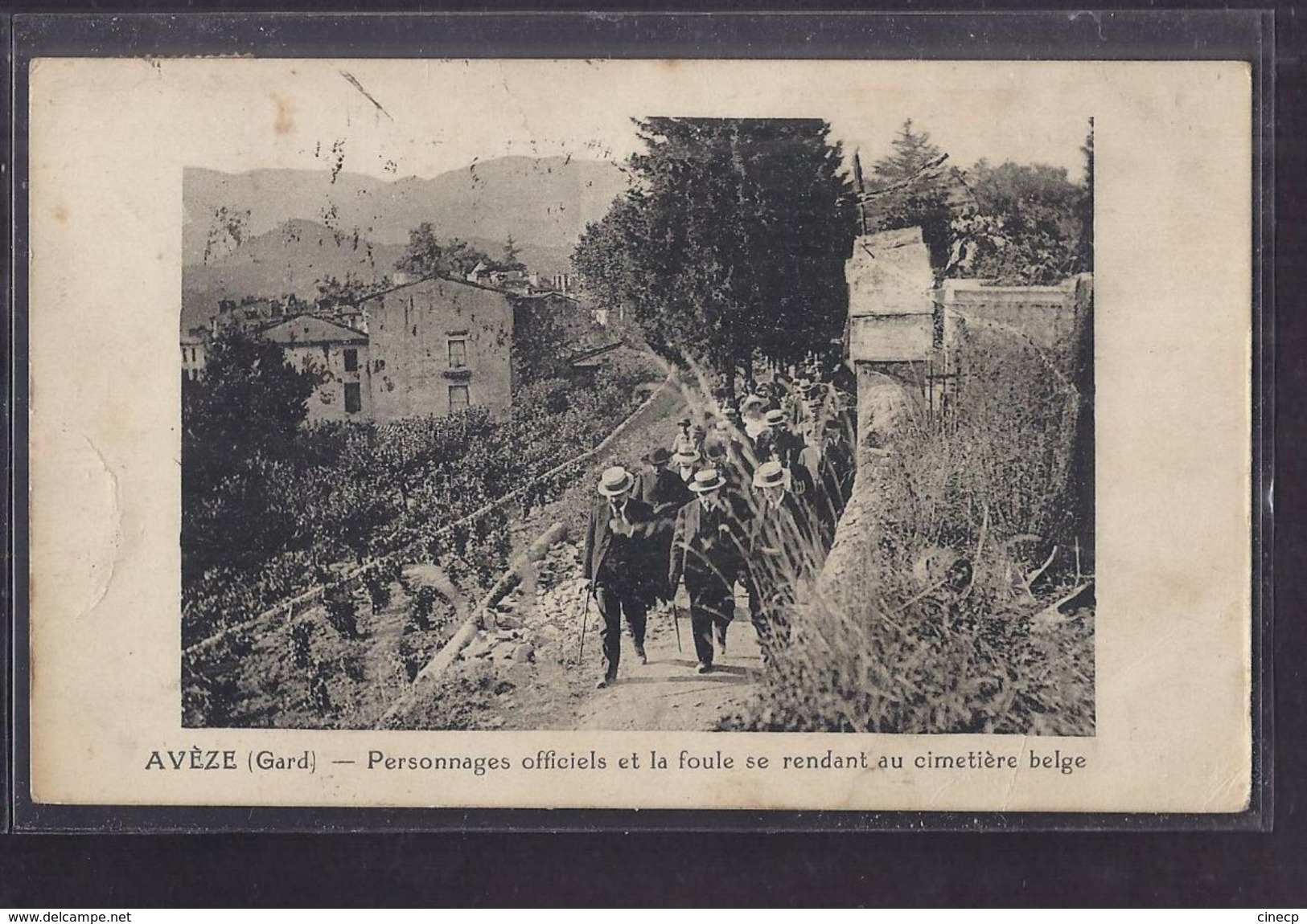 CPA 30 - AVEZE - Personnages Officiels Et La Foule Se Rendant Au Cimetière Belge - SUPERBE PLAN ANIMATION 1923 - Autres & Non Classés