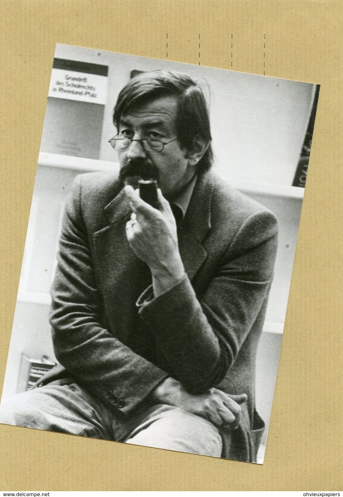 L'écrivain , Dessinateur Poéte Allemand  GUNTER GRASS - Identified Persons