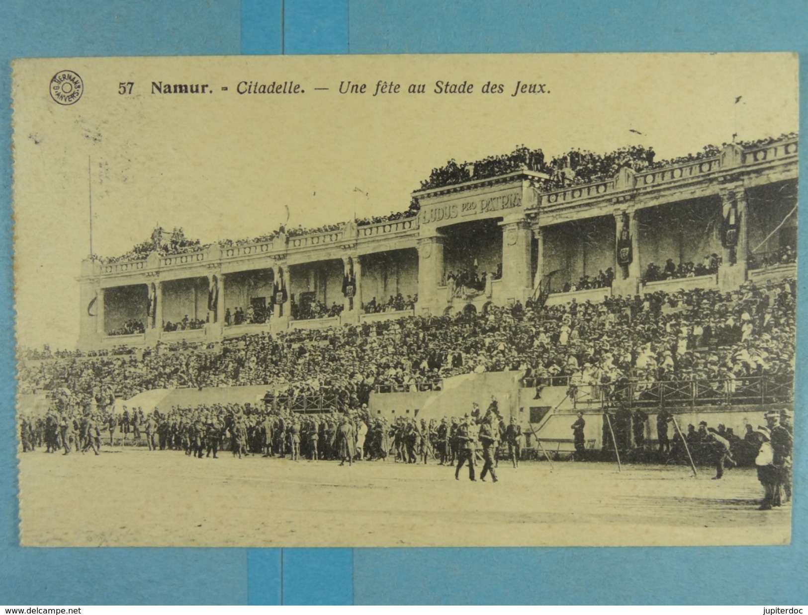 Namur Citadelle Une Fête Au Stade Des Jeux - Namur