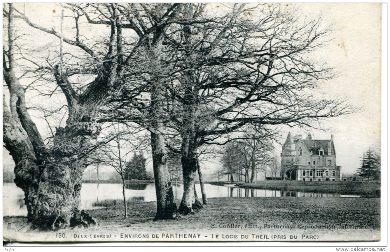 N°60436 -cpa Environs De Partenay -le Logis Du Theil- - Parthenay