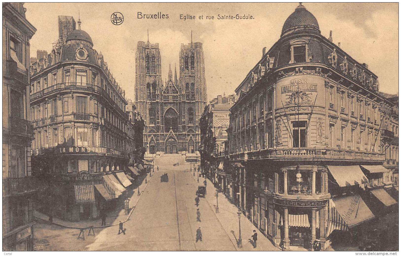 BRUXELLES - Eglise Et Rue Sainte-Gudule. - Lanen, Boulevards