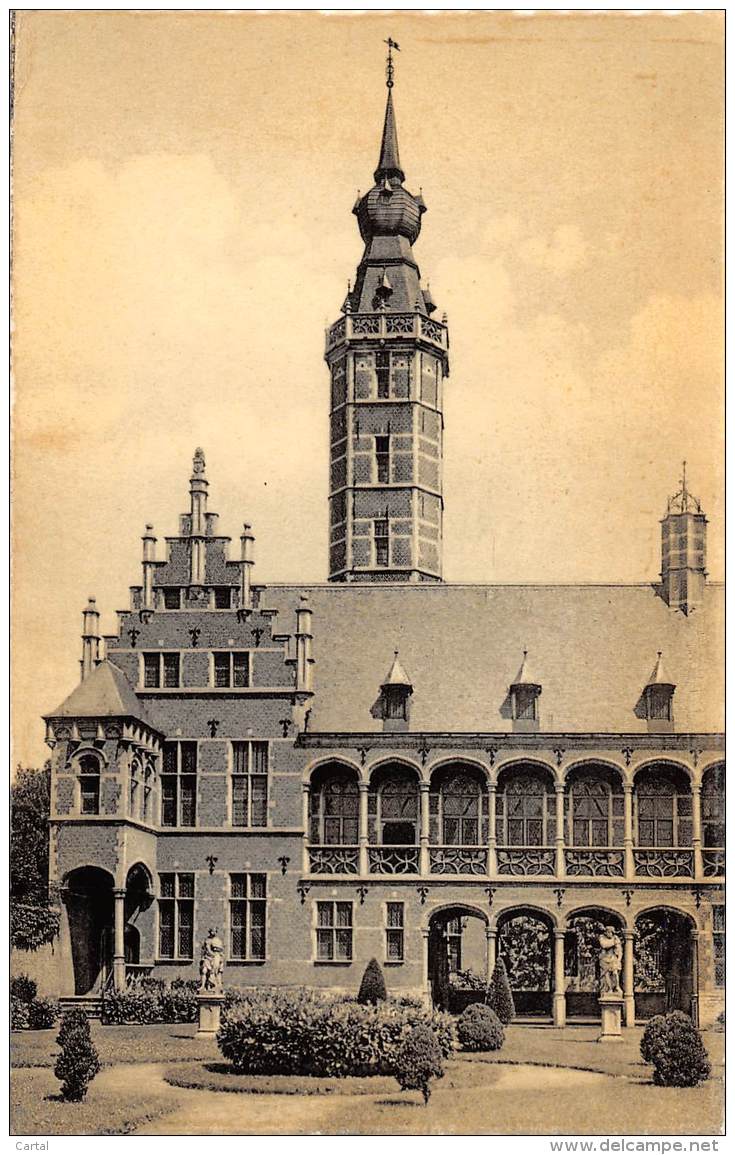 MECHELEN - Oud Herenhuis Van J. Van Busleyden, Thans Stadsmuzeum - Mechelen