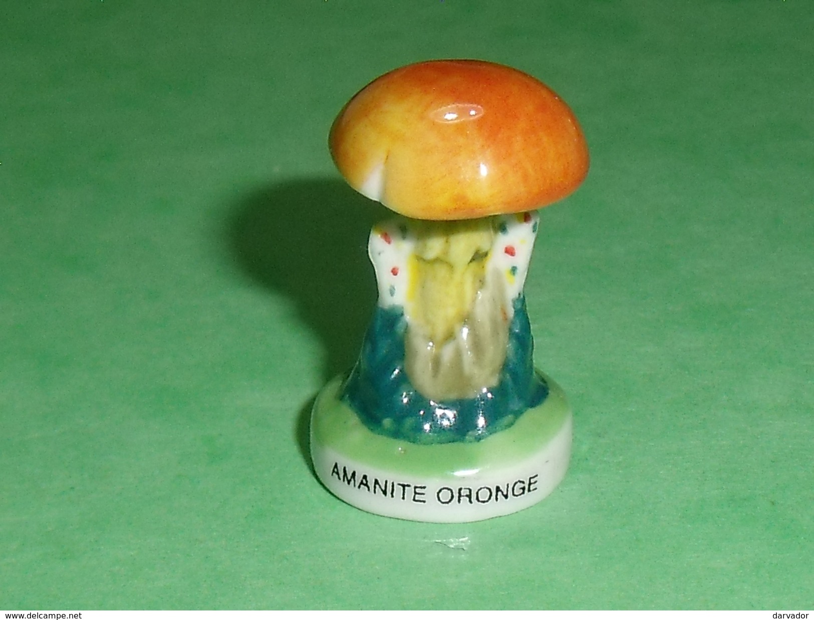 Fèves / Fève / Autres / Divers / Végétaux / Champignons : Champignon , 2002 P 44 ,  Amanite Orange   TB112G - Autres & Non Classés