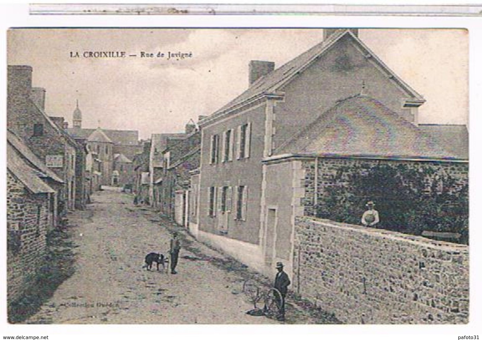CPA 53 CROIXVILLE RUE DE  JUVIGNE  1912 . CHIEN....... CP821 - Autres & Non Classés