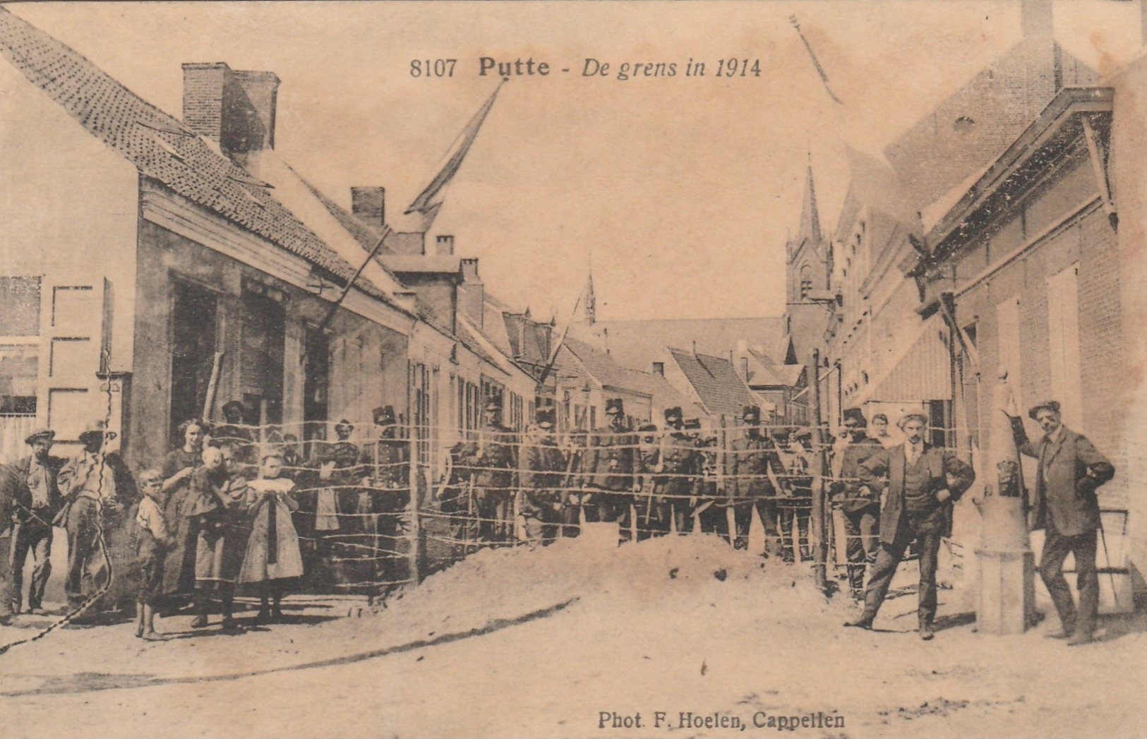 Putte , De Grens In 1914 ,(F.Hoelen ,Cappellen , 8107 ) - Putte