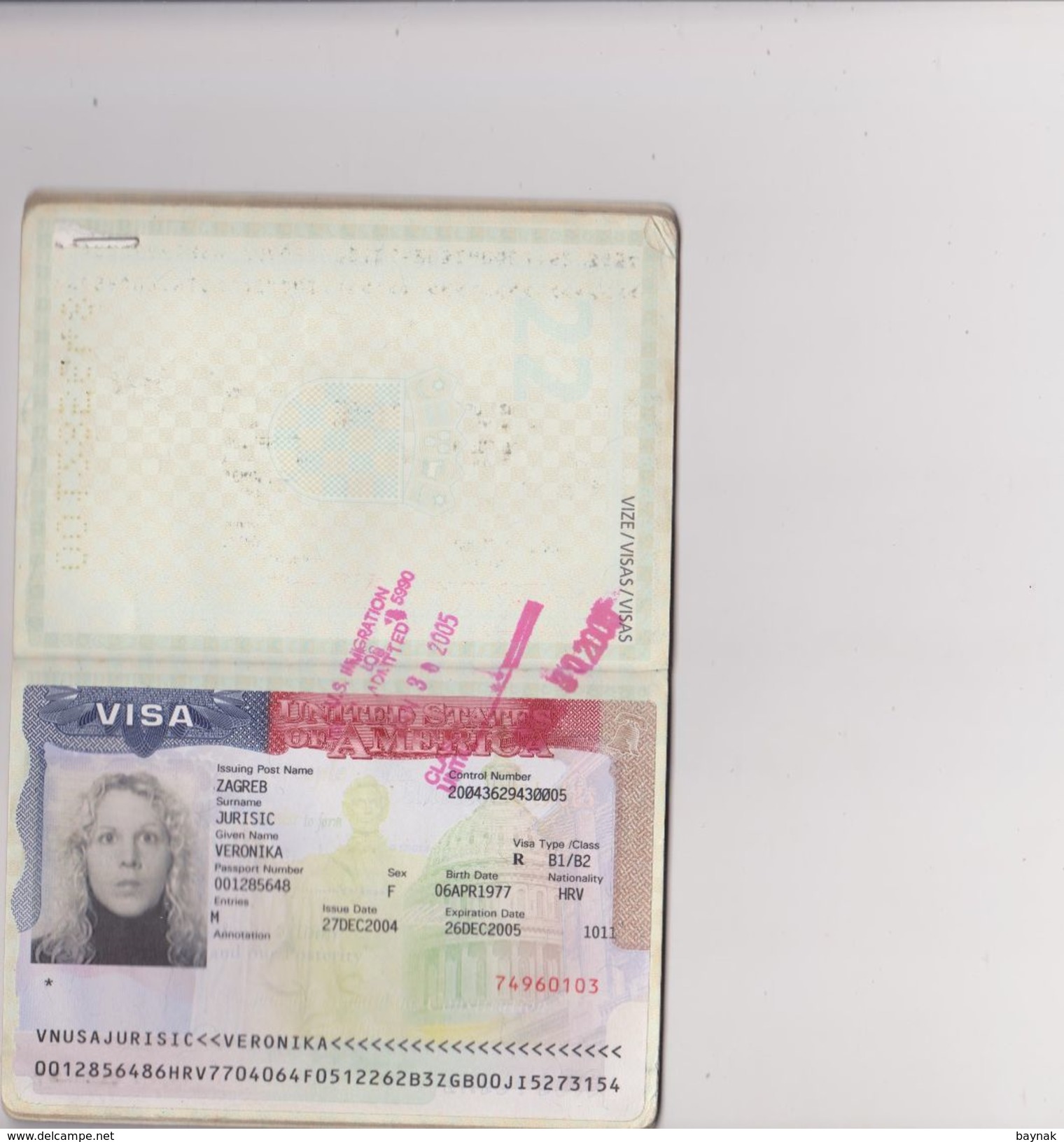 C50  -  CROATIA  -- PASSPORT  -  II. MODEL  2002 -  NICE LOOKING LADY  - VISA CHINA,  UNITED KINGDOM,  3 X UNITED STATES