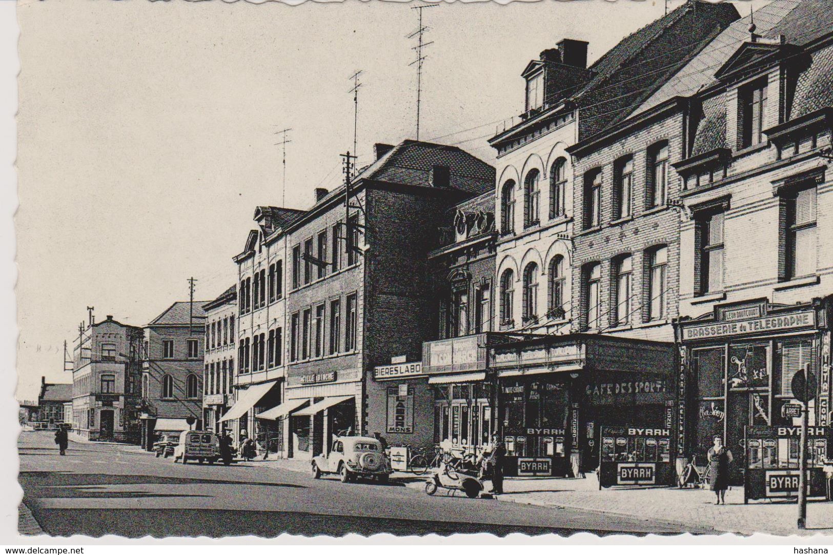 CPSM Ath. Les Hôtels Place De La Gare (Brasserie Du Télégraphe). Vue Animée.  Photo Thill - Ath