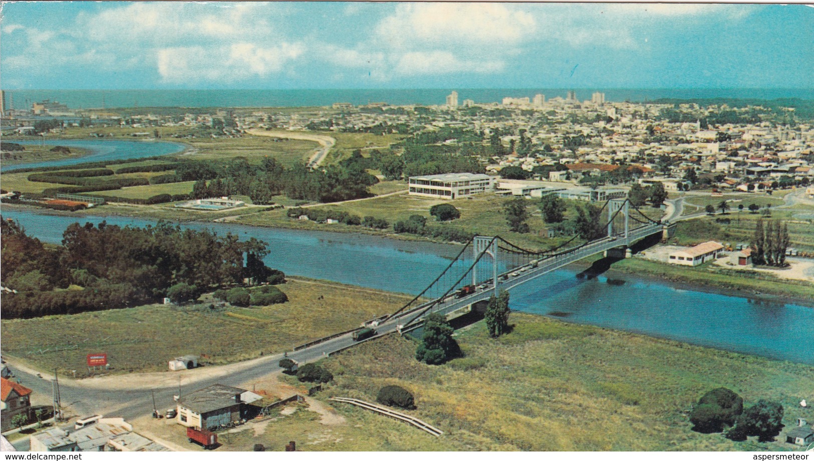 QUEQUEN, VISTA AEREA DEL PUENTE COLGANTE SOBRE EL RIO. COLOR POST CARD-ARGENTINE-BLEUP - Argentina