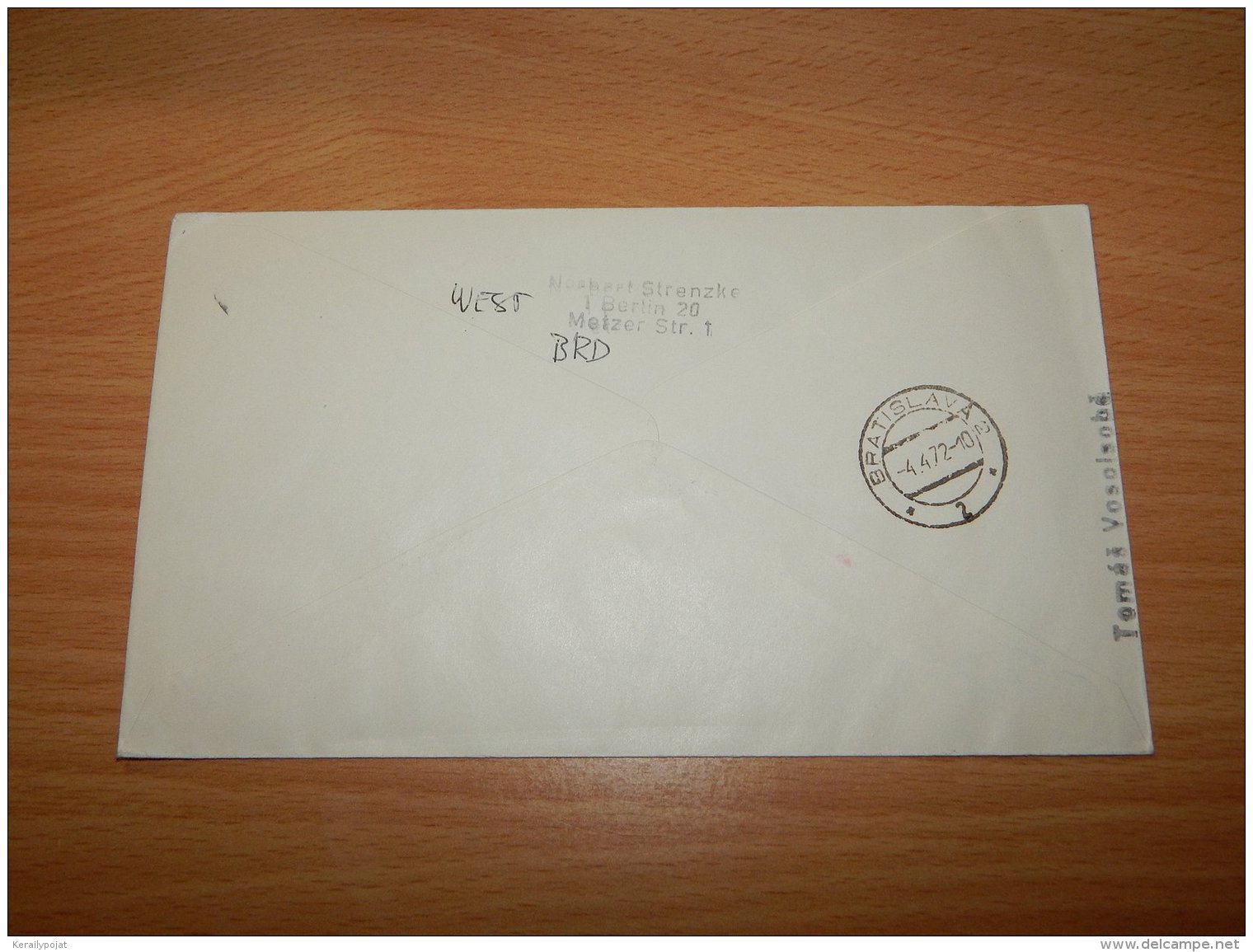 Czechoslovakia 1971 Slov Air Mail Cover__(L-7137) - Airmail