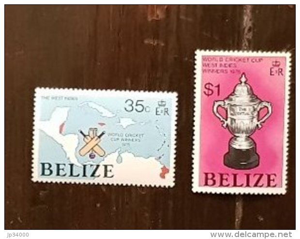BELIZE Cricket, Yvert N° 369/70 ** MNH. Neuf Sans Charniere. WORLD CRIQUET CUP WINNERS  1975 - Cricket