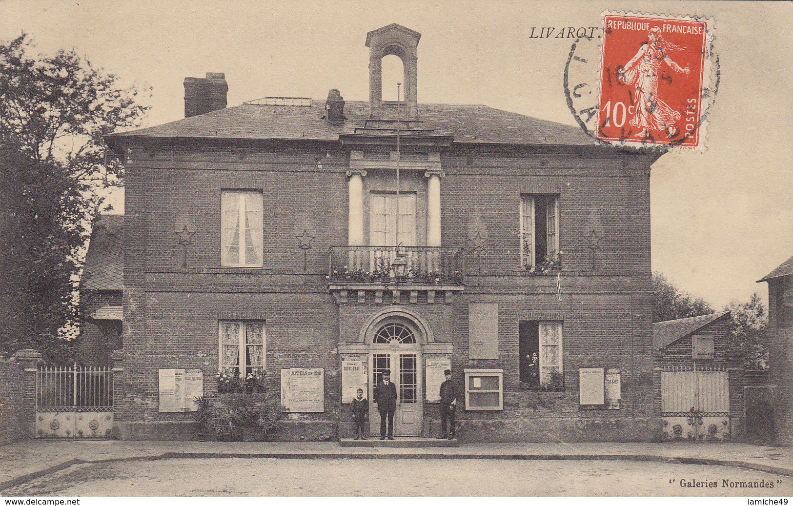 LIVAROT  La Mairie Circulée Timbrée 1913 Hôtel De Ville - Livarot