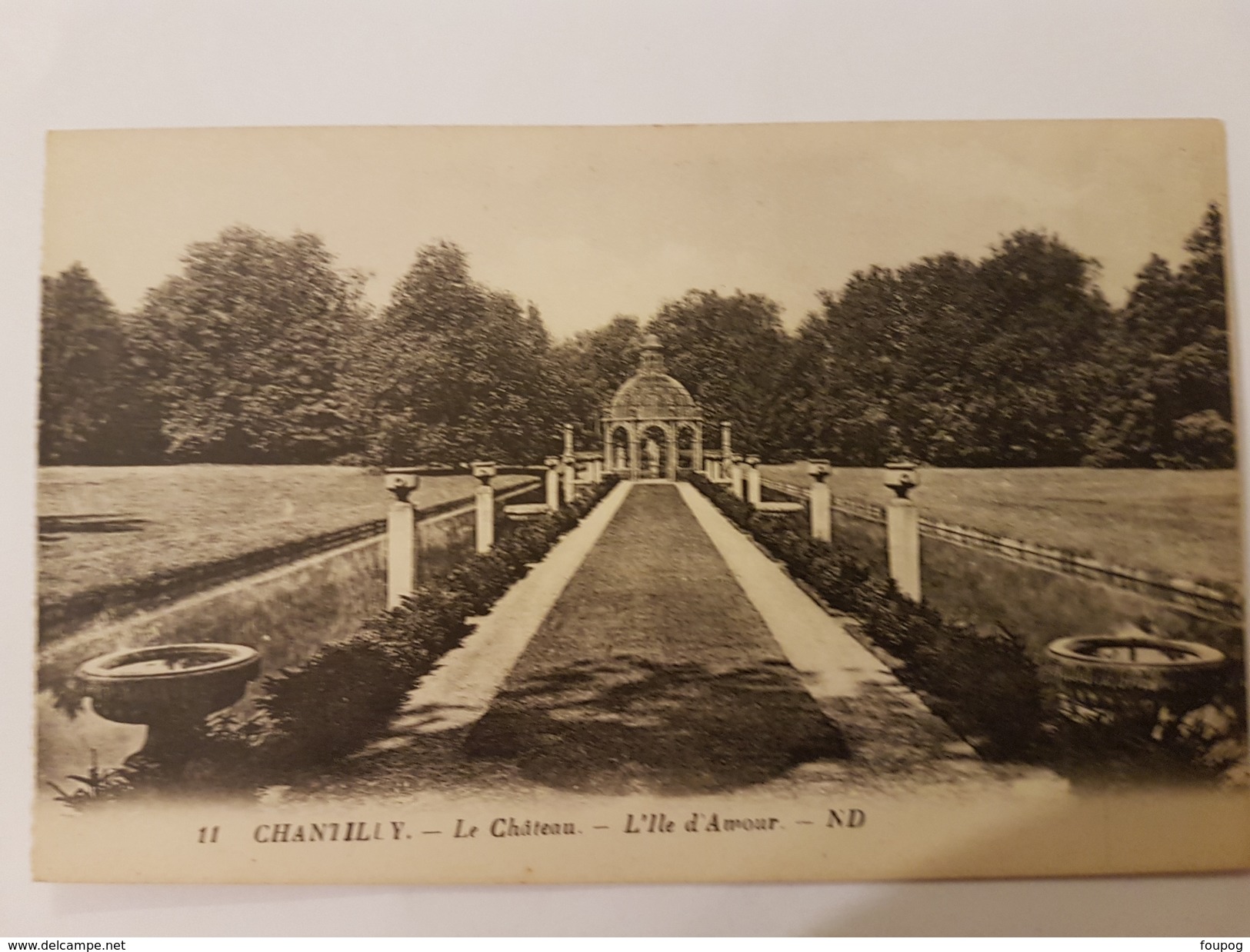 CPA 60 CHANTILLY CHATEAU 13 CARTES