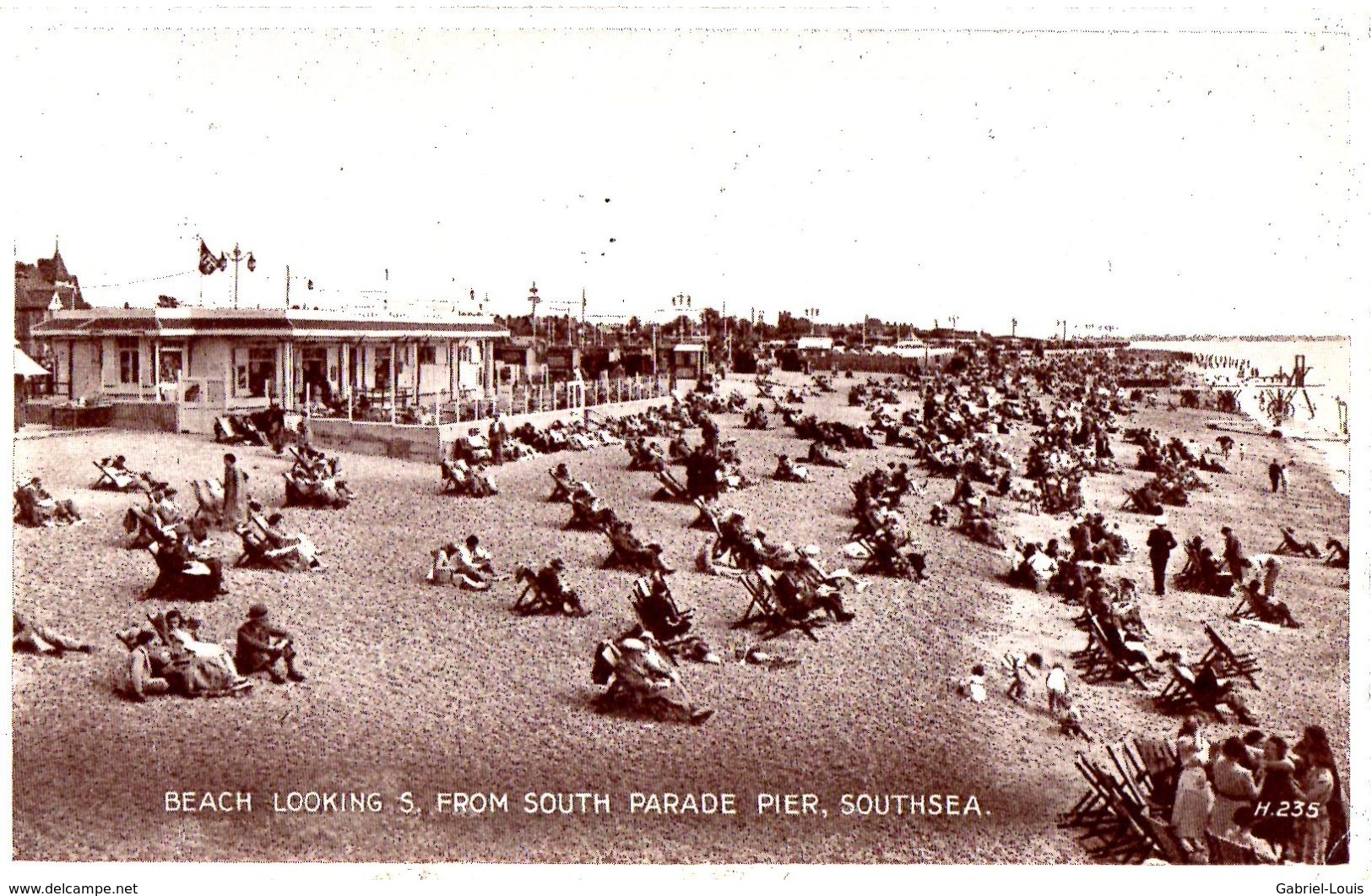 Beach Looking S. From South Parade Pier Southsea - Portsmouth