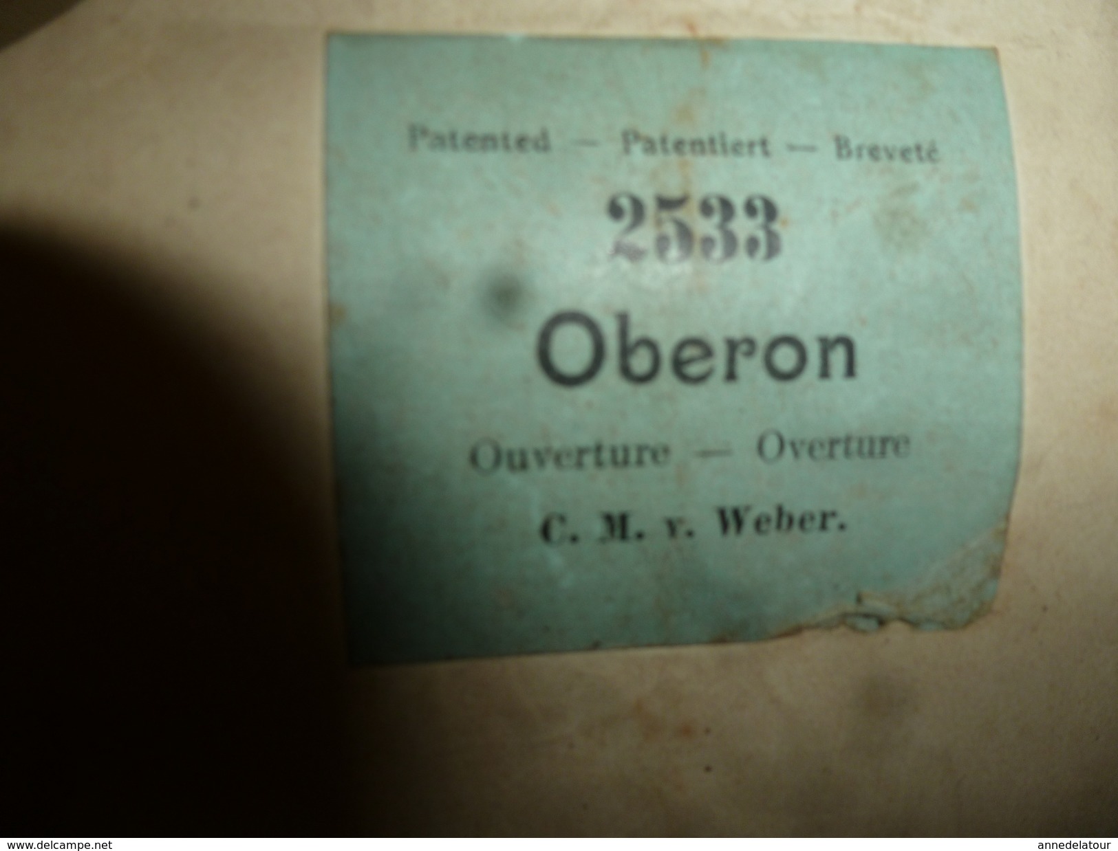 Rouleau Ancien Perforé Pour Piano Mécanique 2533 OBERON  , Ouverture  C. M. V. Weber - Objetos Derivados