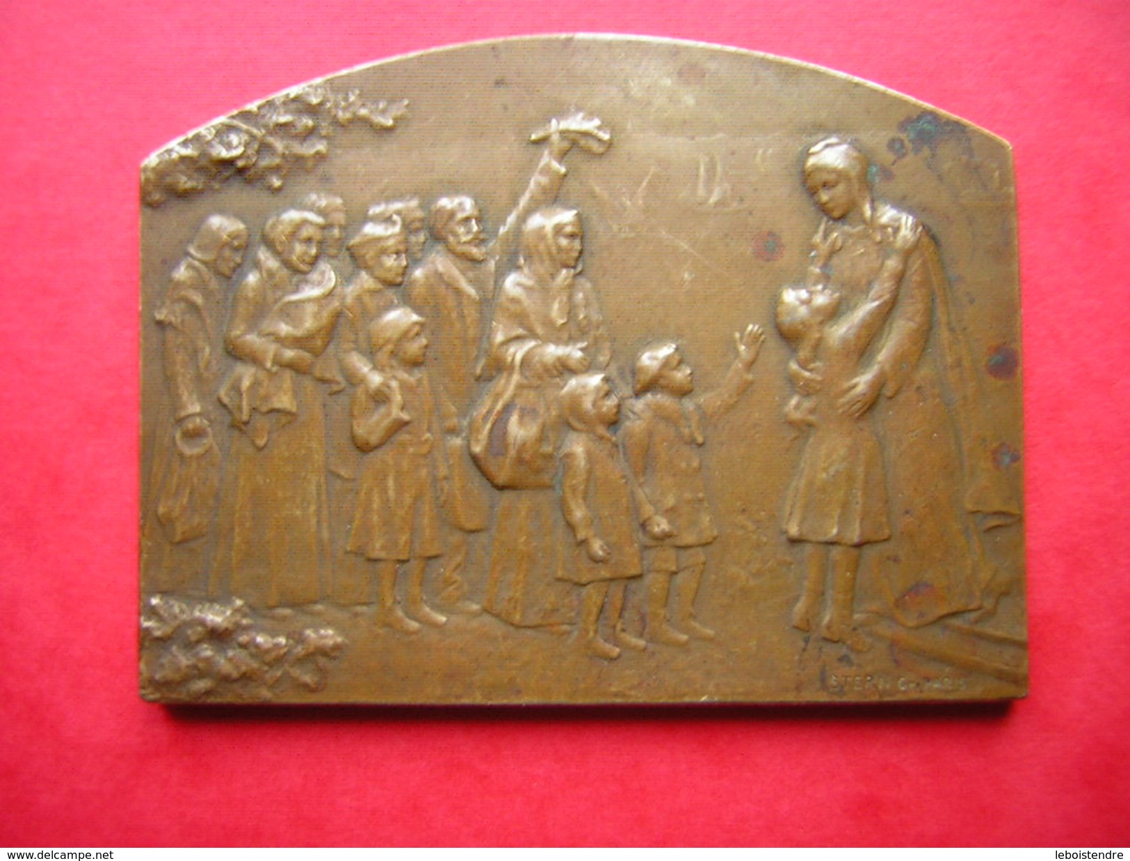 Plaque Médaille En Bronze La France Reconnaissante 1914-1918 Stern Paris 7 X 5.3 Cm Poids 99 Grammes - France