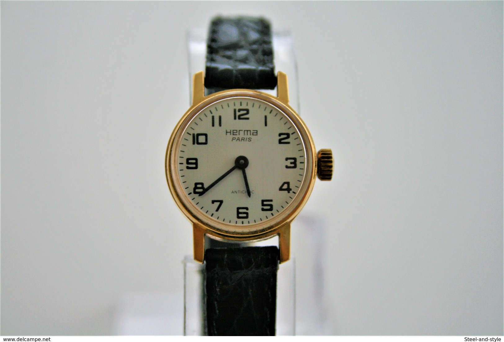 Watches : HERMA PARIS LADIES HAND WIND (WITH HIFI) - Original - Swiss Made - Color : Gold - Running - Excelent Condition - Montres Modernes