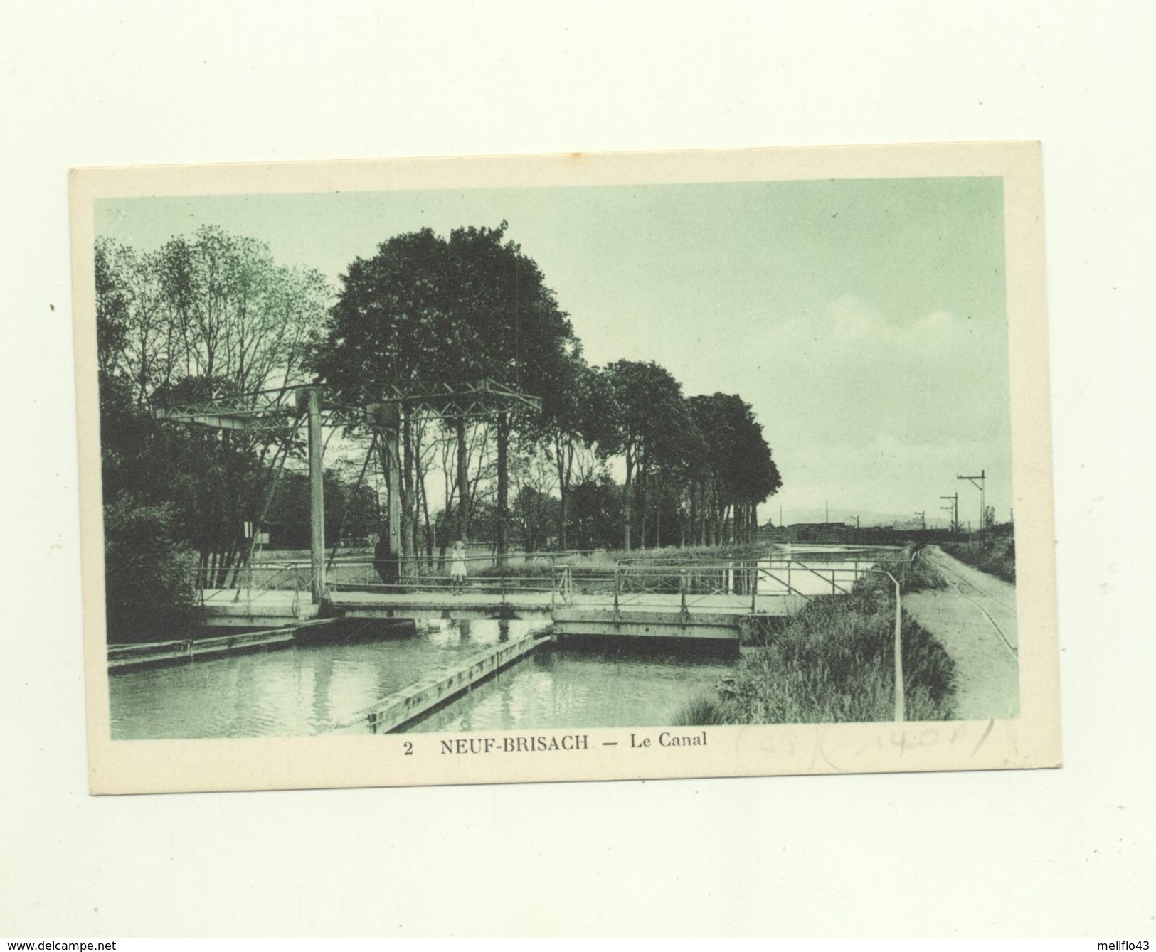 68 /CPA - Neuf Brisach - Le Canal - Neuf Brisach