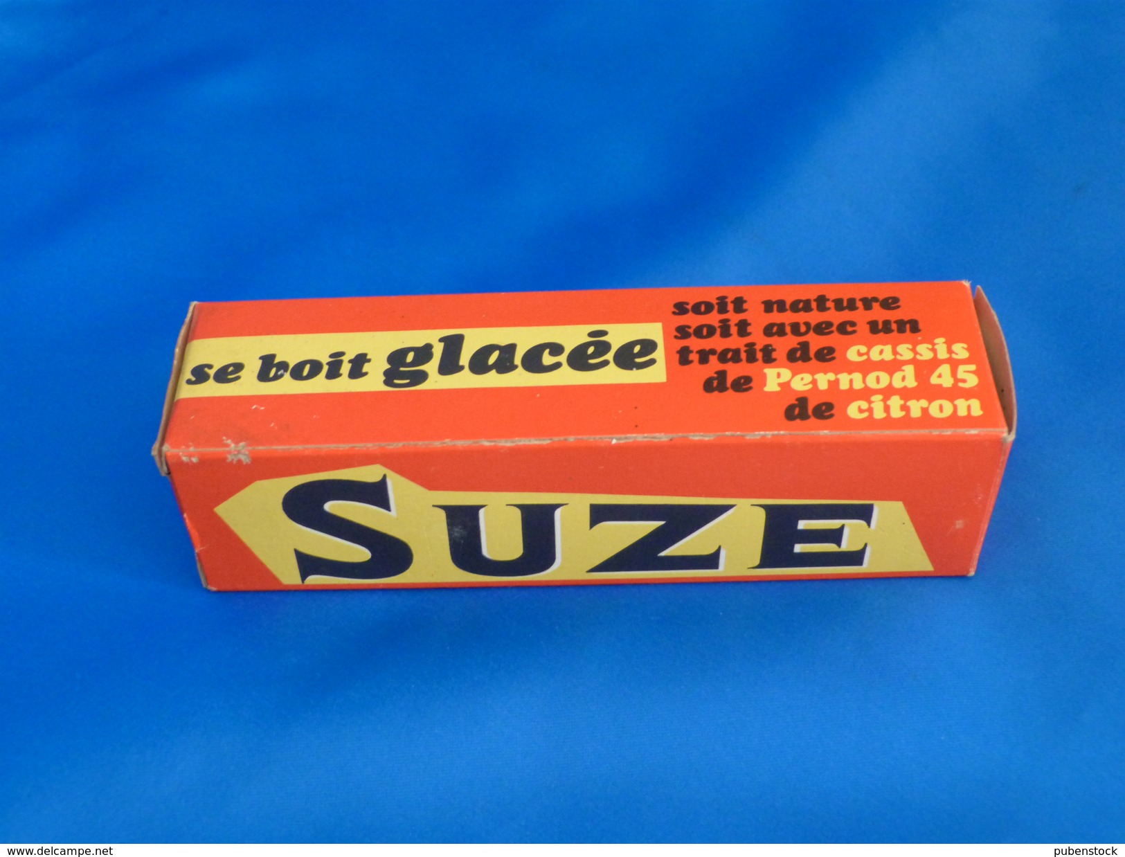 Mignonnette "SUZE" Avec Sa Boîte. - Mignonnettes