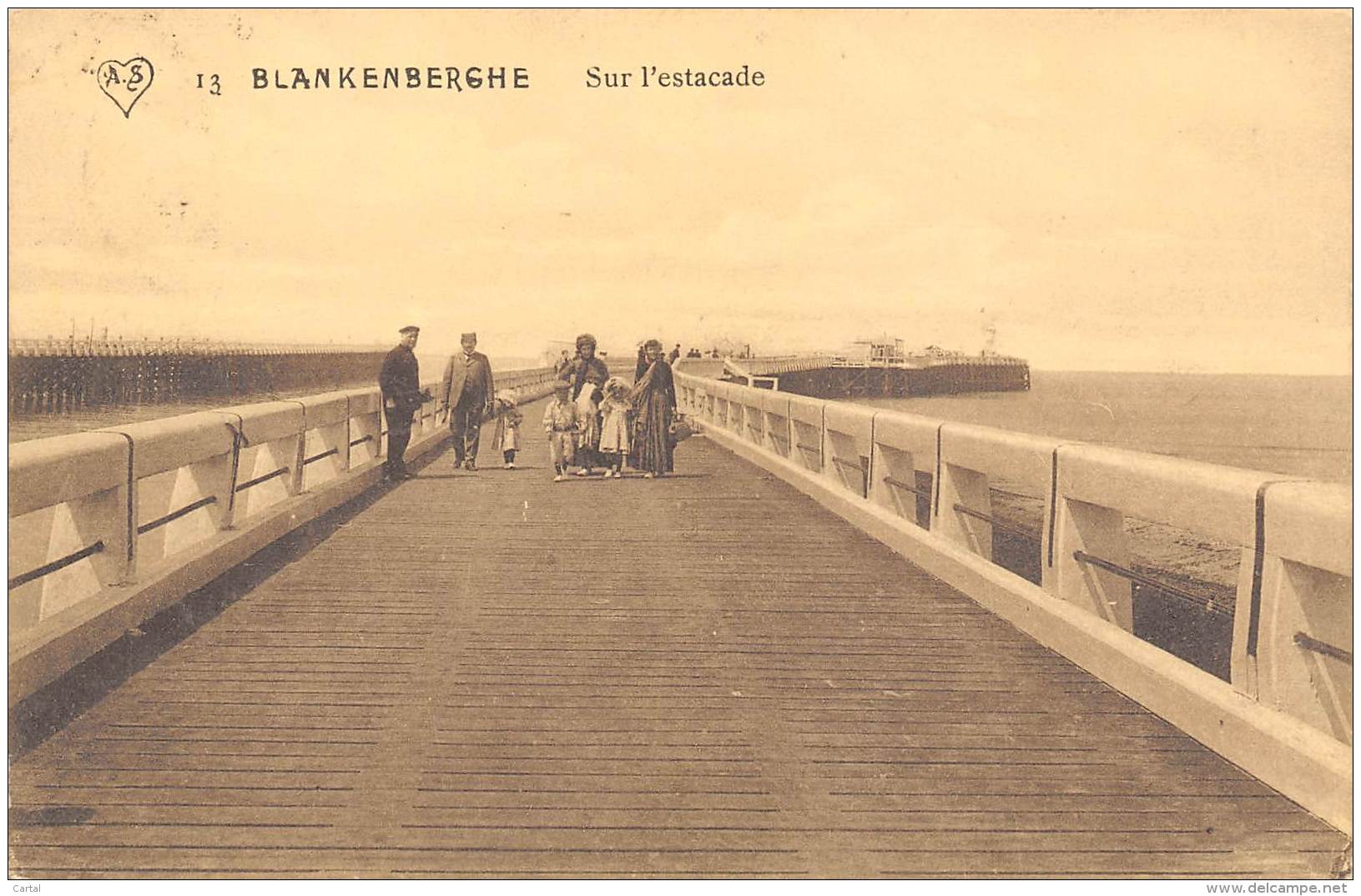 BLANKENBERGHE - Sur L'estacade - Blankenberge