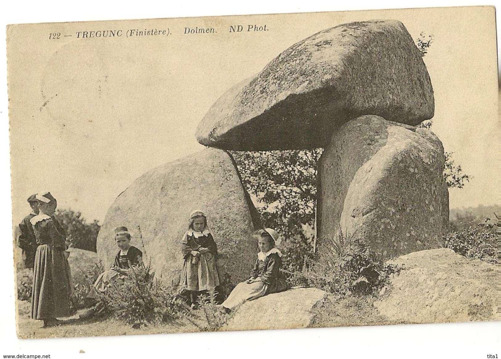 29-10- Tregunc - Dolmen - Trégunc