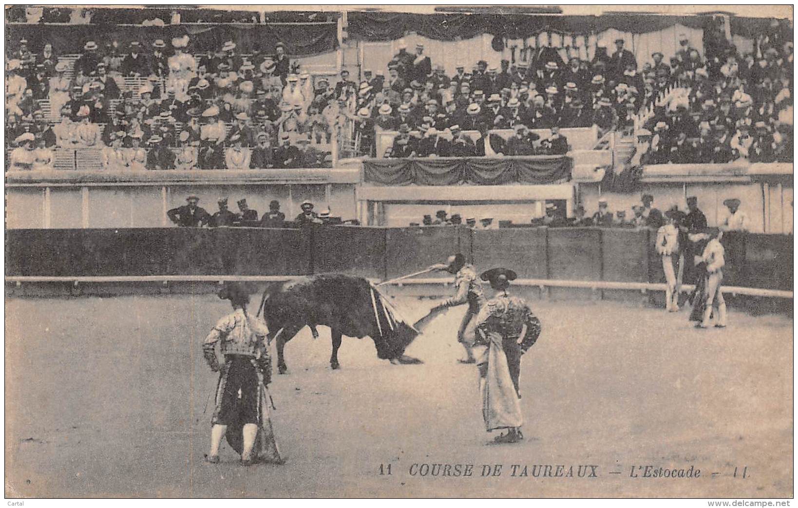 COURSE De TAUREAUX - L'Estocade - Corridas