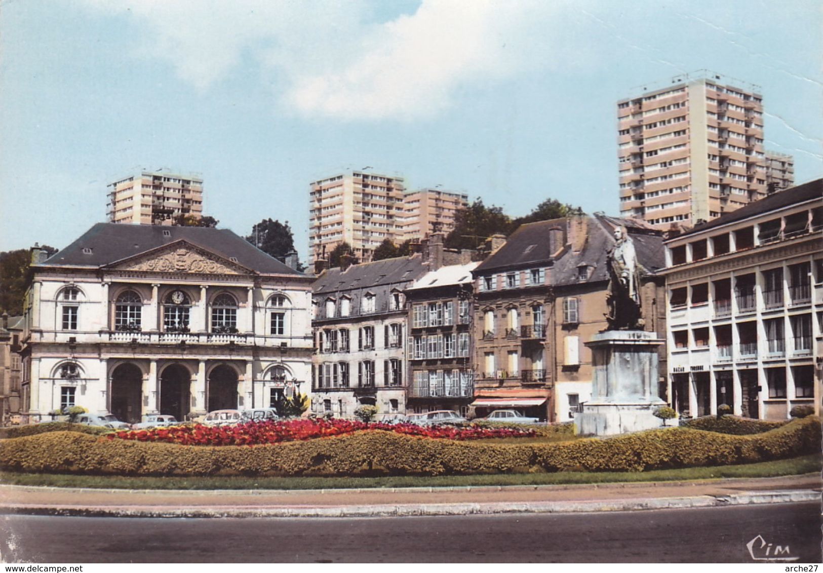 CPSM - 08 - Sedan - Place Turenne - 2164GF - Sedan