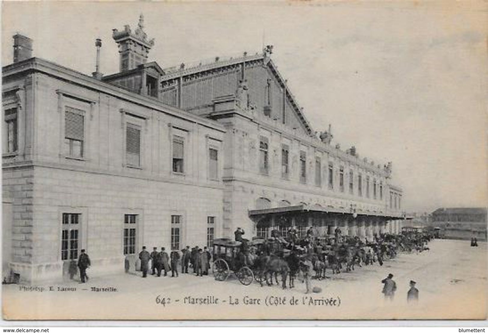 CPA Marseille Non Circulé Attelage Métier La Gare - Canebière, Centro Città