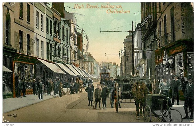 ANGLETERRE HIGH STREET LOOKING UP CHELTENHAM - Cheltenham