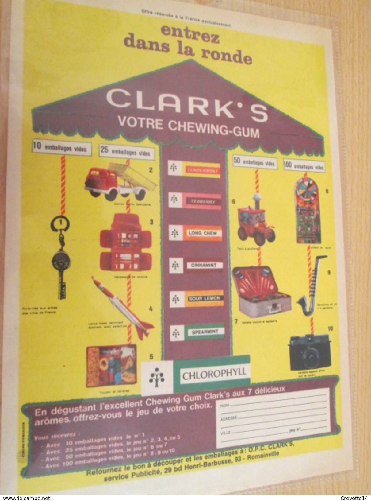 Page De Revue Des Années 60 : PUBLICITE CHEWING GUM CLARK'S JOUETS CADEAUX ; Dimensions :  Page A4 - Other & Unclassified