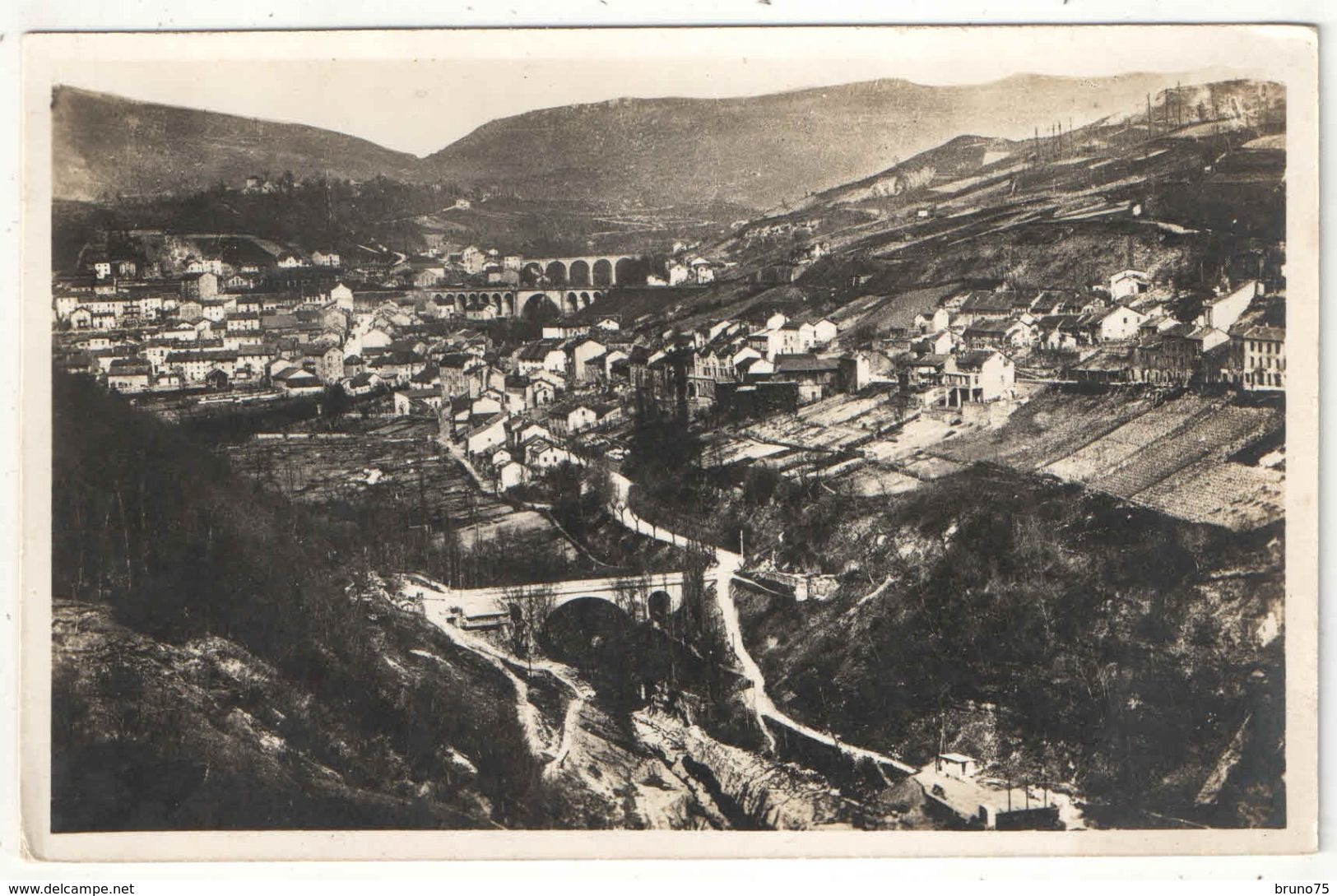 01 - BELLEGARDE - La Perte Du Rhône Et Vue Générale - Bellegarde-sur-Valserine