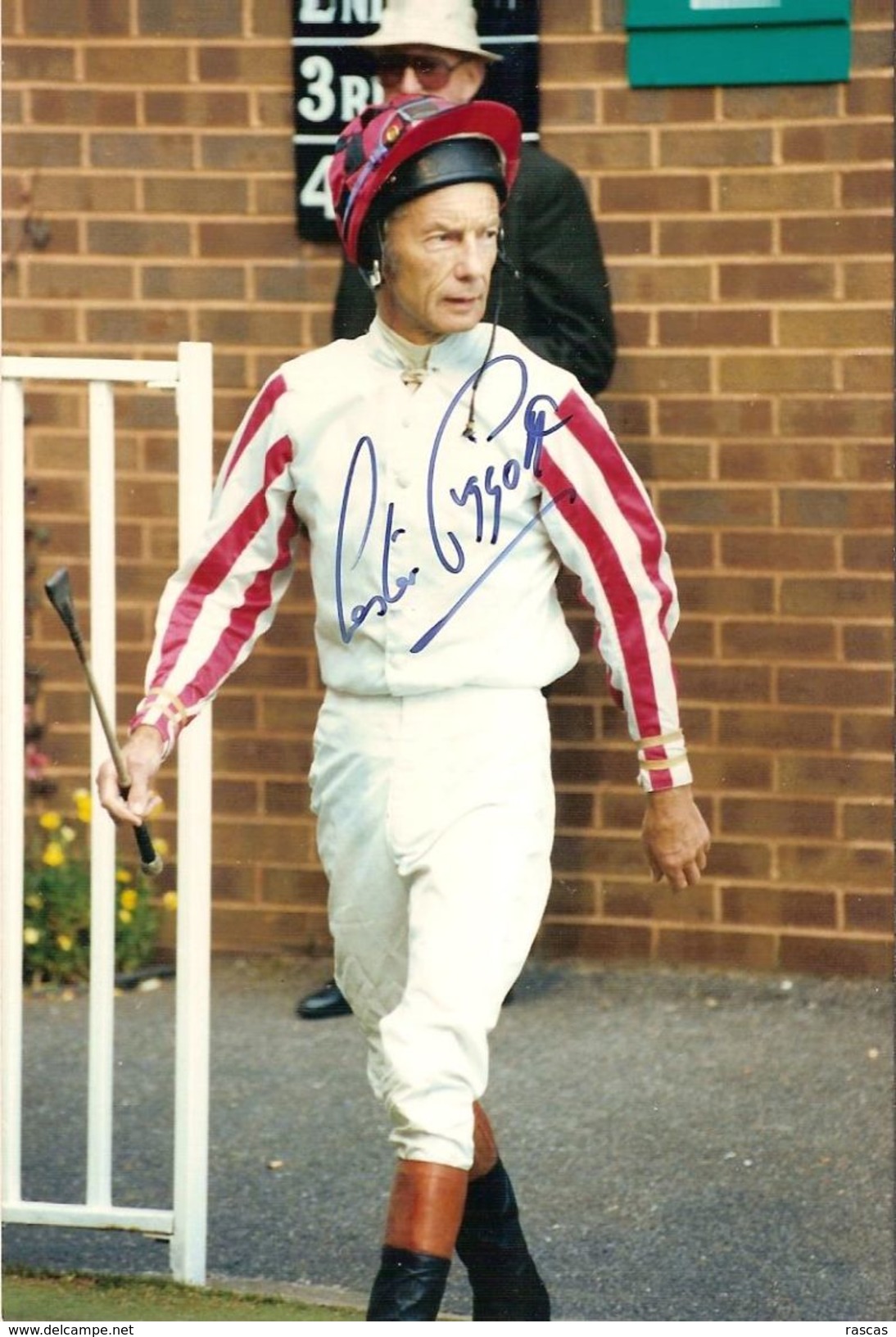 HIPPISME - PHOTO DEDICACEE DU CRACK JOCKEY ANGLAIS LESTER PIGGOTT - Hippisme