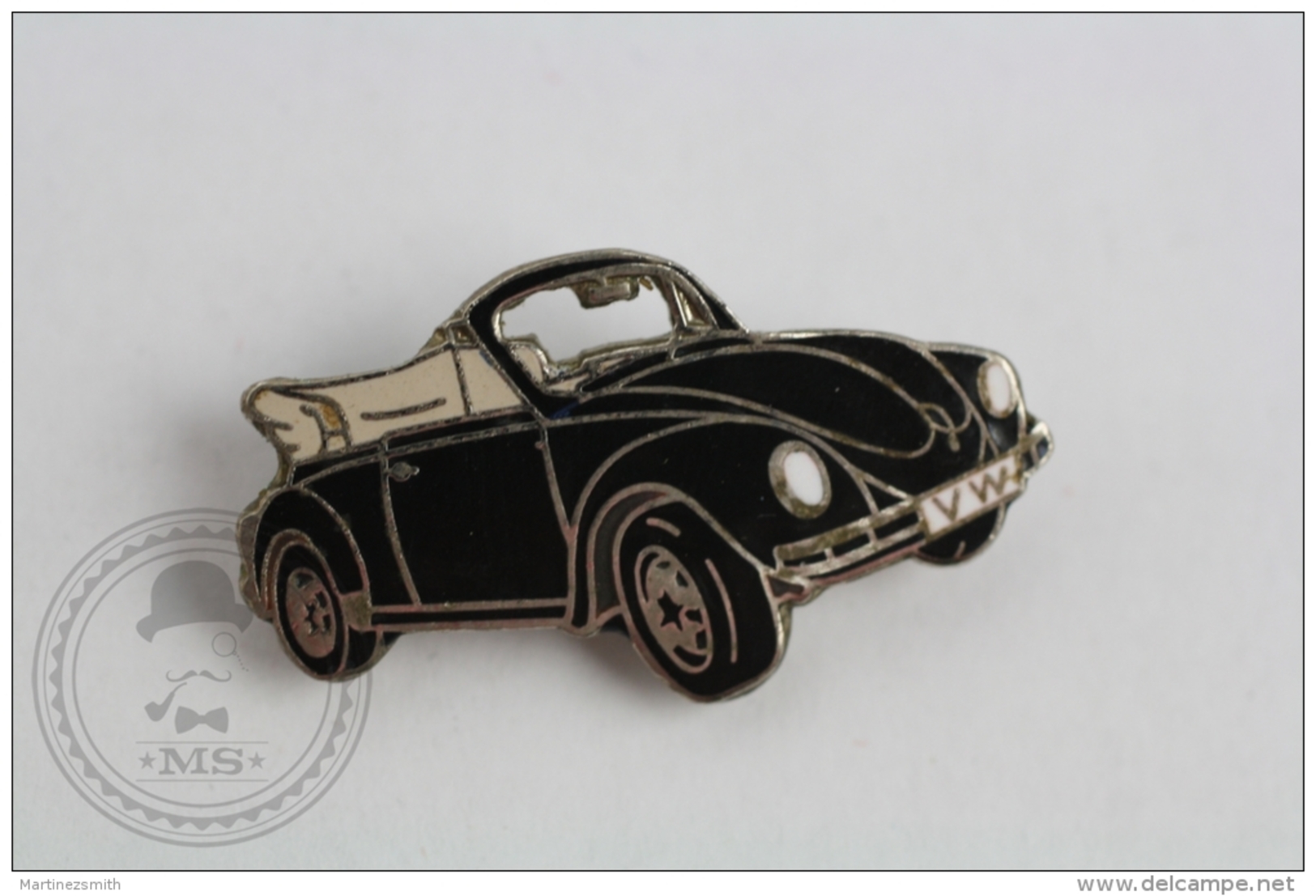 Volkswagen Beetle Convertible Black Colour - Signed Demons & Mervelles Pin Badge #PLS - Volkswagen