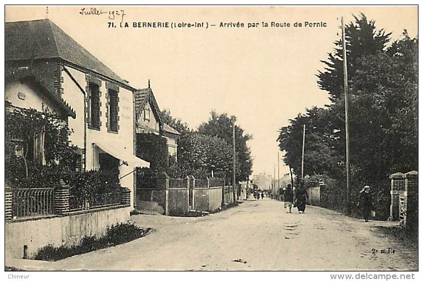 LA BERNERIE ARRIVEE PAR LA ROUTE DE PORNIC - La Bernerie-en-Retz
