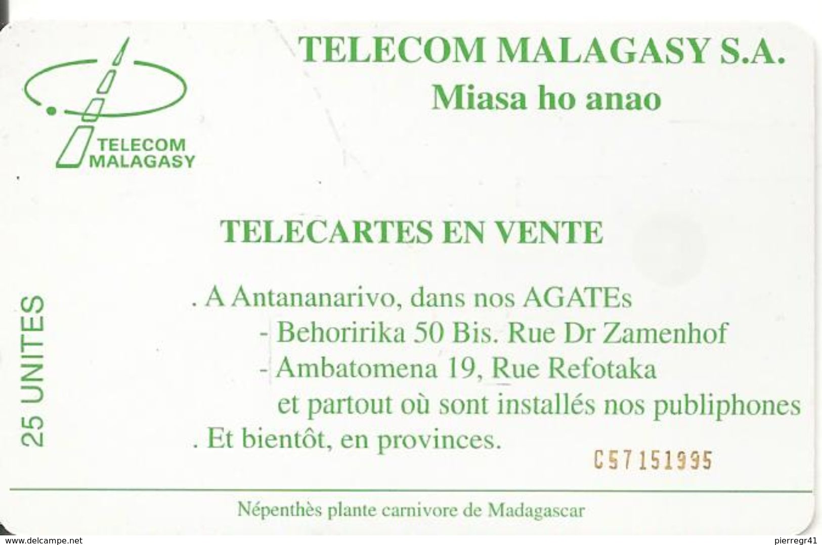 CARTE-PUCE-25U-SC7-MADAGASCAR-NEPENTHES-PLANTE CARNIVORE-V°Petits N°Rge C57151995- En Bas A Droite-TBE - Madagascar