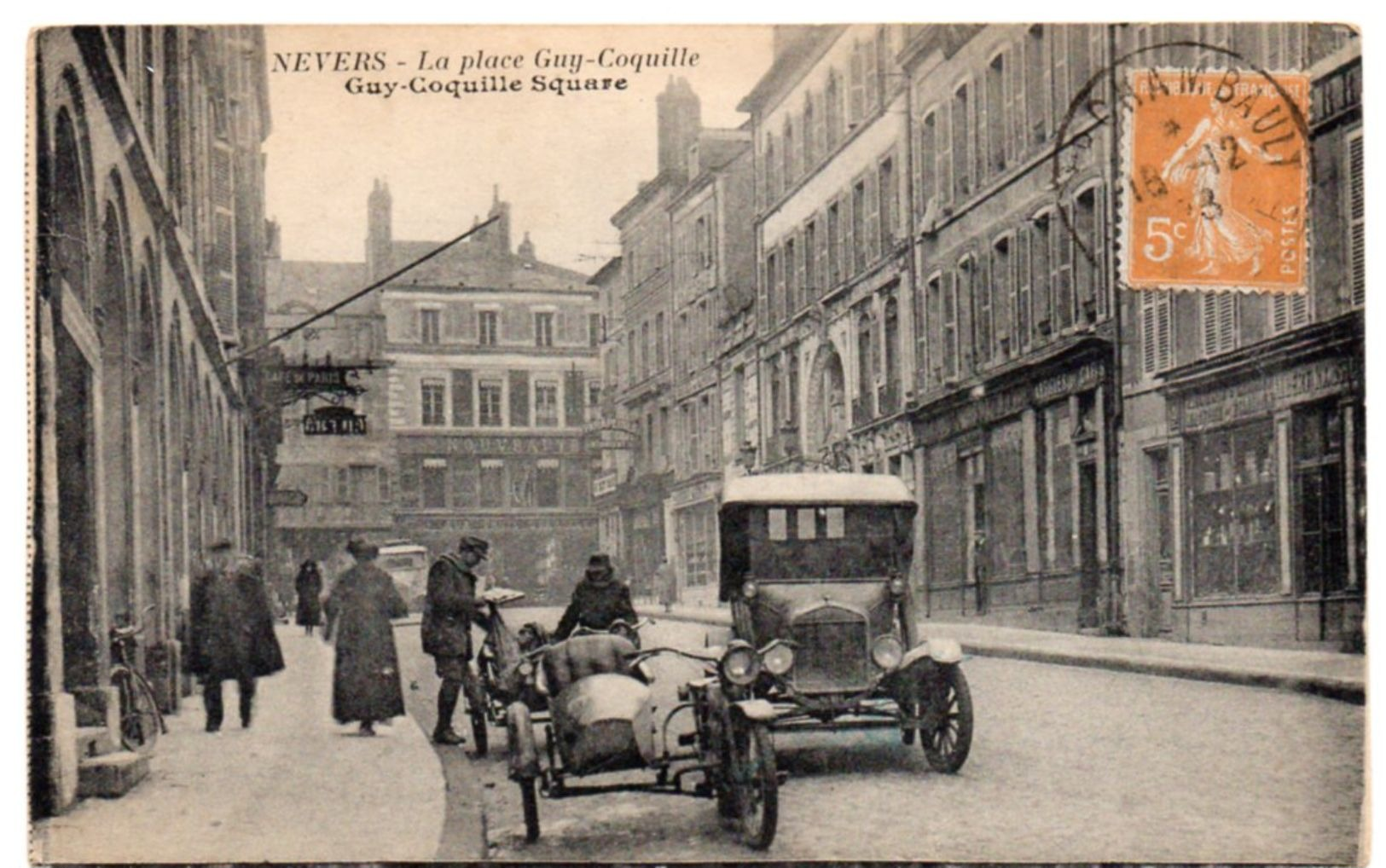 Nièvre - NEVERS - Sur La Place Guy-Coquille - Café De Paris - 1923 - Nevers