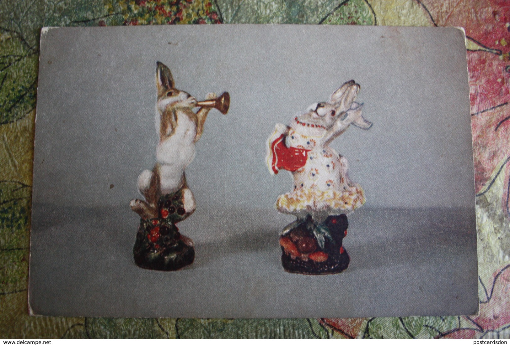 Porcelaine - Bunny Dance - Trumpet- OLD USSR PC - 1953 - Cartoline Porcellana