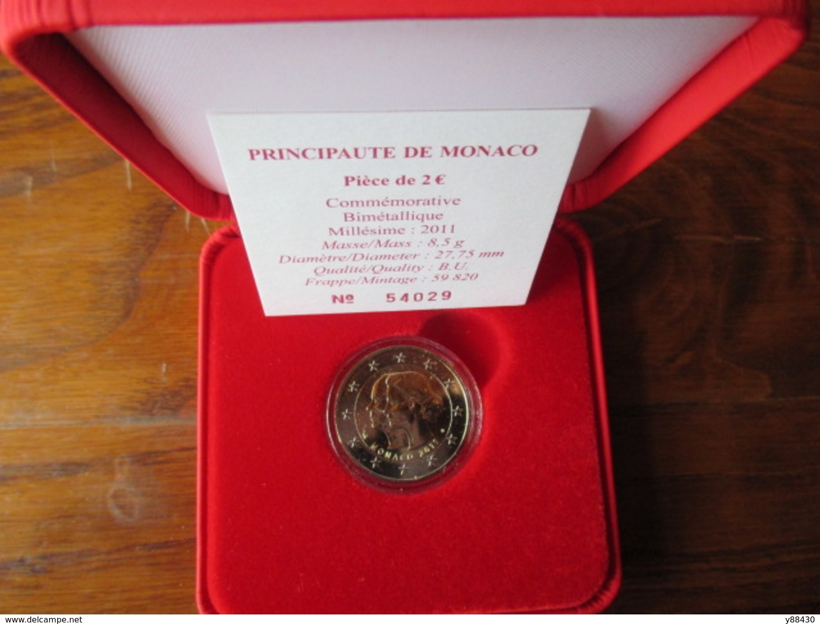 2011 - MONACO - MARIAGE PRINCIER - BU - Pièce De 2 Euros - Sous Coffret écrin Numéroté 54029 - Voir Les 7 Photos - Monaco