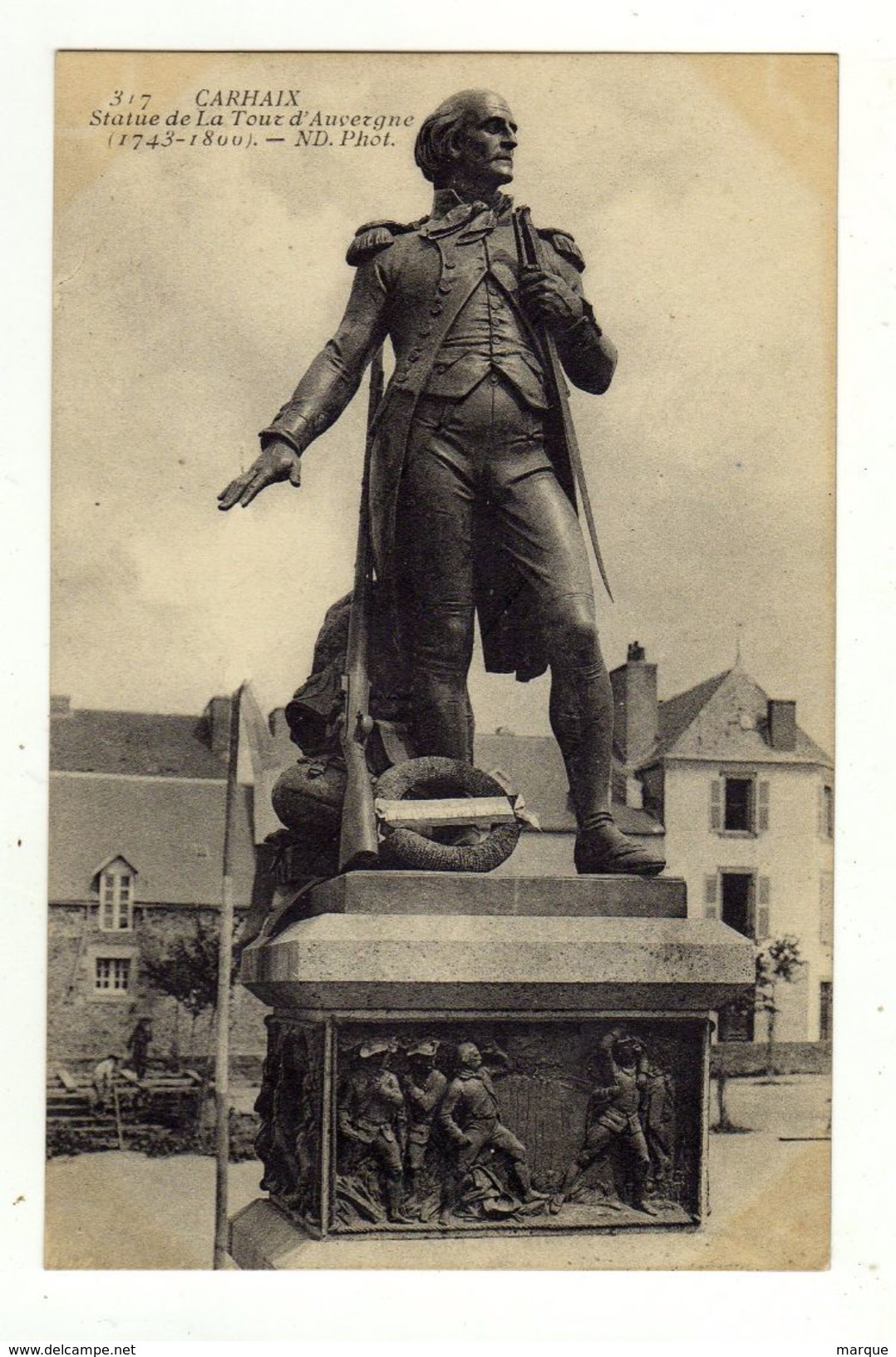 Cpa N° 317 CARHAIX Statue De La Tour D' Auvergne - Carhaix-Plouguer