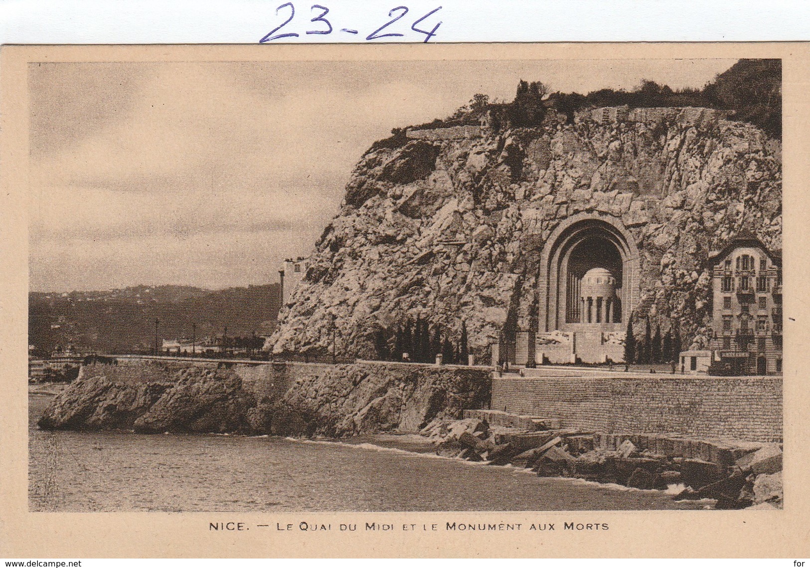 Militaria  : NICE :  ( Monument Aux Morts) - Monumenti Ai Caduti