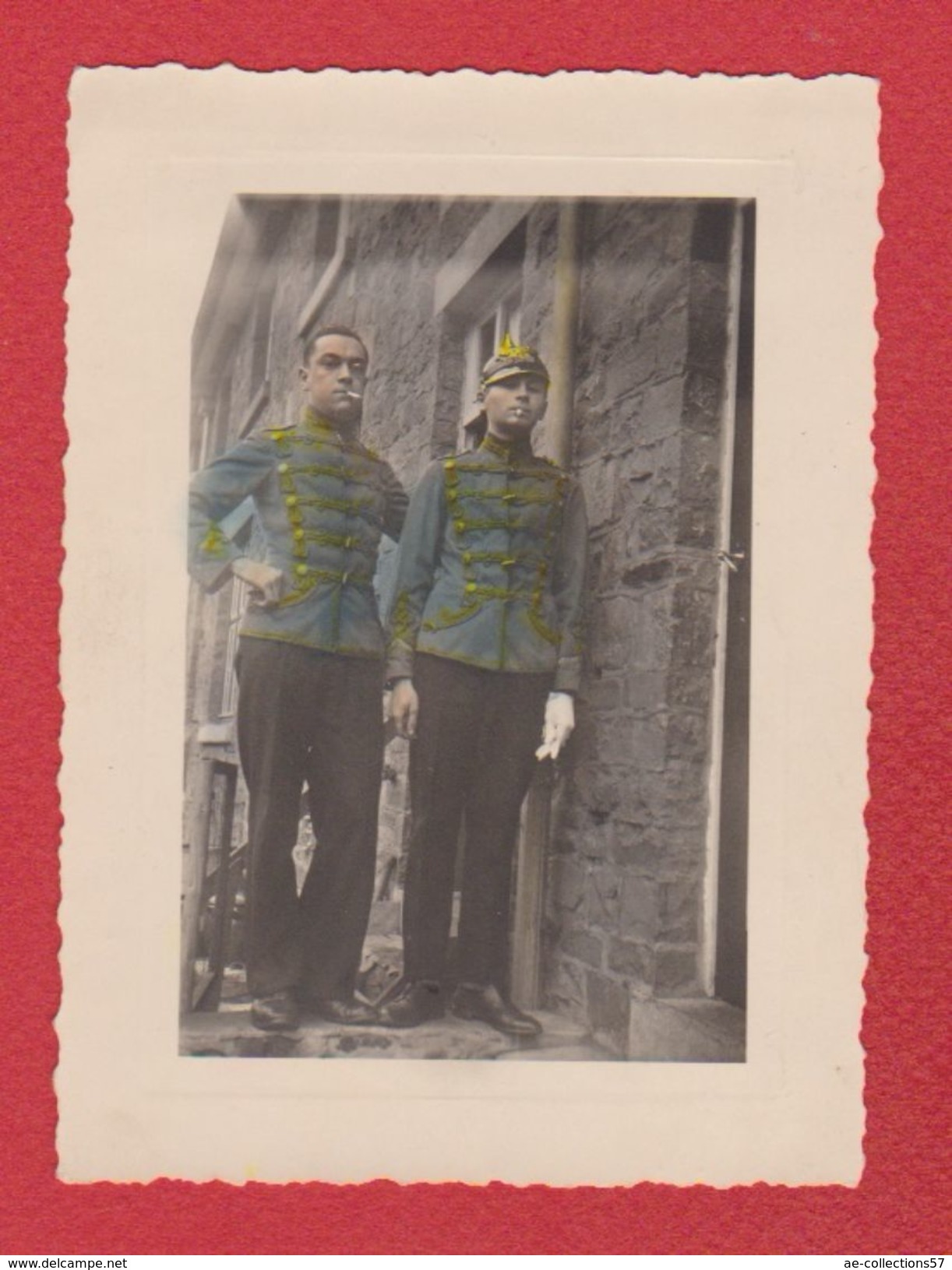 Photo  --  Soldats Allemands - Personnes Anonymes