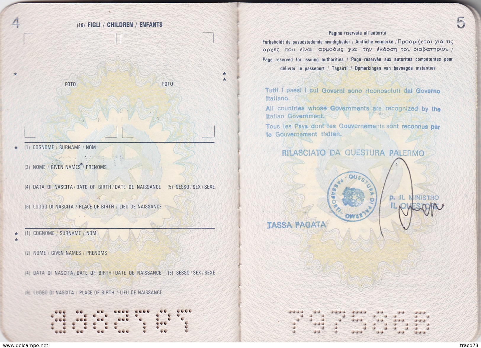 PASSAPORTO /  PASSAPORT  -  Repubblica Italiana _  Marche Da Bollo _ Fiscali - Documenti Storici