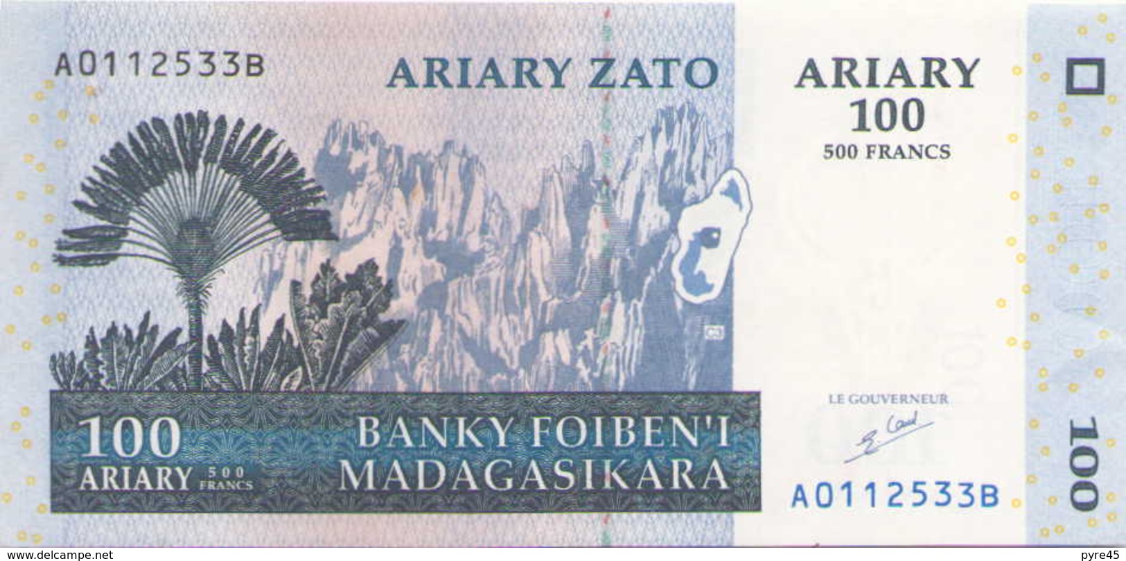 Madagascar Billet De 100 Ariary 2004 - Madagascar