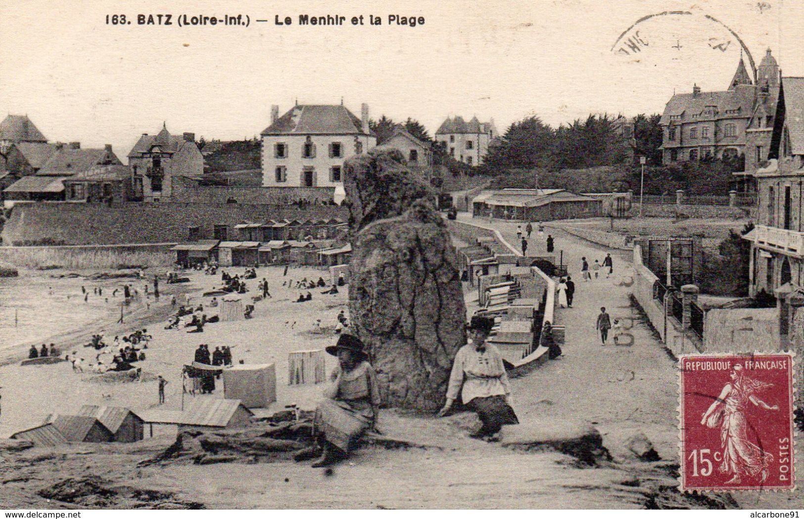 BATZ SUR MER - Le Menhir Et La Plage - Batz-sur-Mer (Bourg De B.)