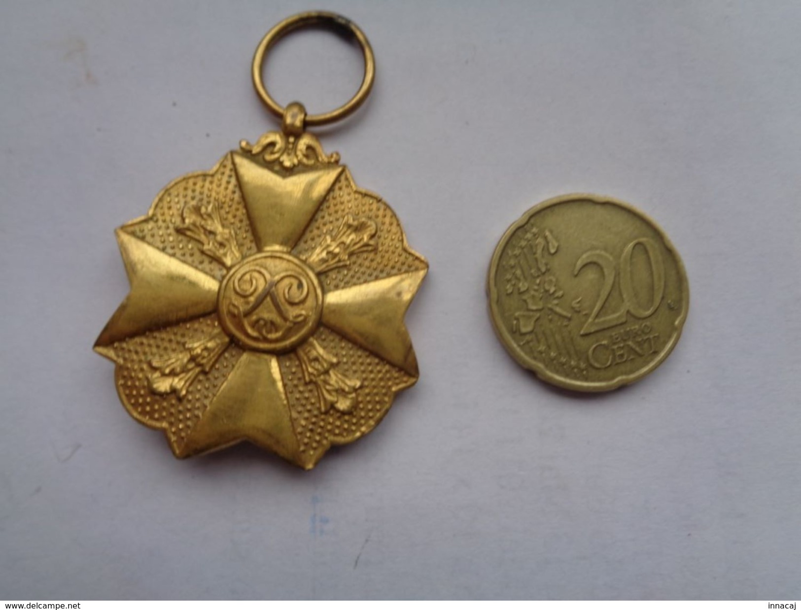 Réf: 98-16-30.               Médaille  Léopold. - Belgique