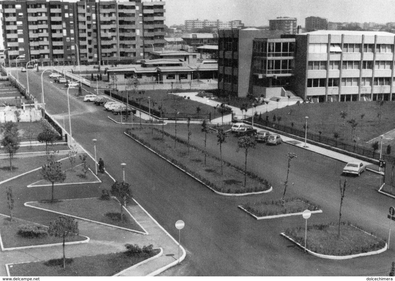 BRESSO-PIAZZA DE GASPERI - Milano