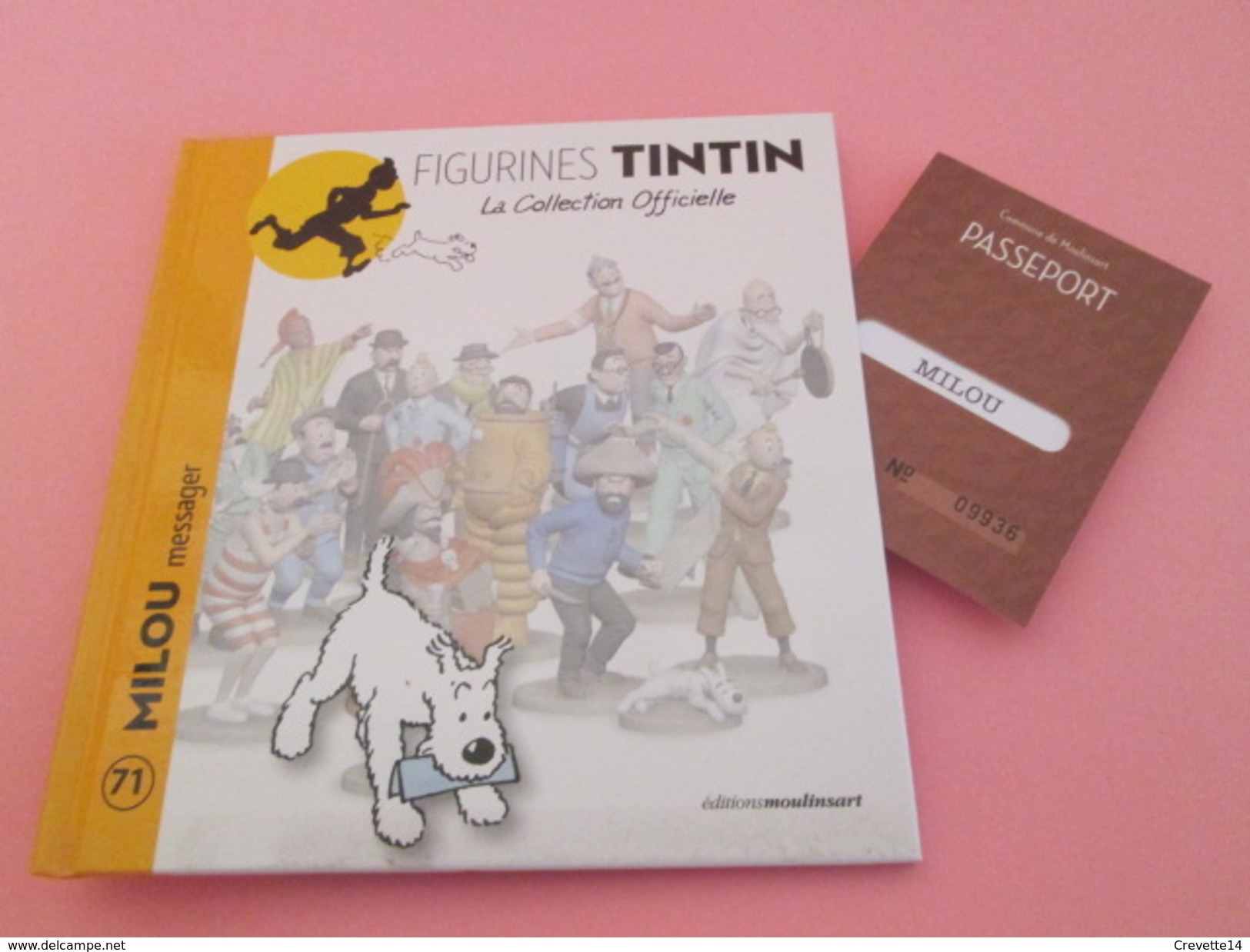 TINTIN HERGE MOULINSART Livret + Passeport Sur La Figurine En Résine MILOU éditée En 2012/2013 Format Carré - Figurines En Plastique