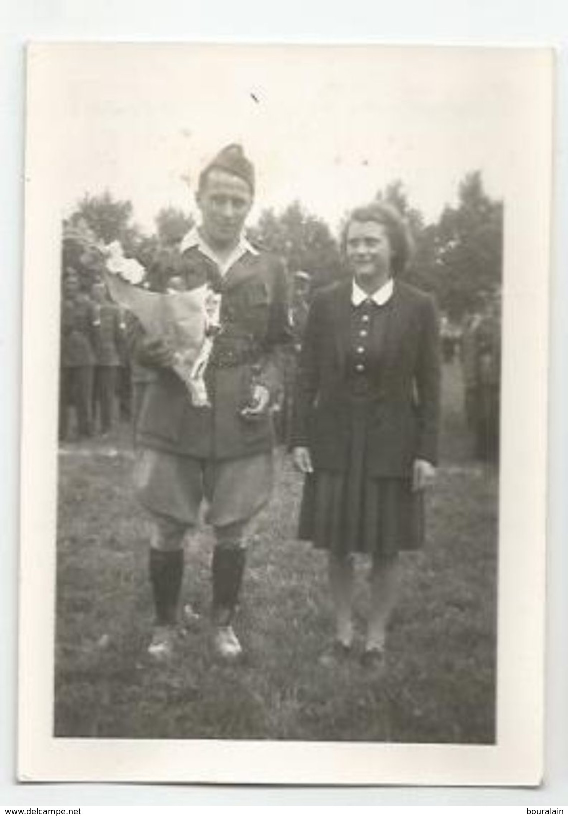 BOURGOIN - LYON - Libération - Lot Photos 16 Septembre 1944 -  Capitaine Rémy - De Gaule - Défilé Et Prise D'armes - Guerre, Militaire